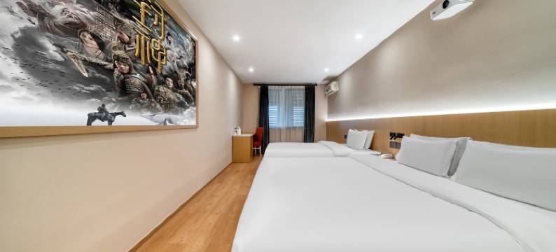 菲曼之星电影电竞民宿酒店(湖州市衣裳街店)图片