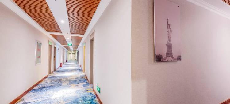 速8酒店(大连火车站青泥洼桥地铁站店)图片