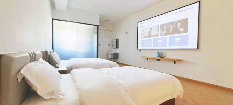 云屿山居民宿(那拉提草原店)图片