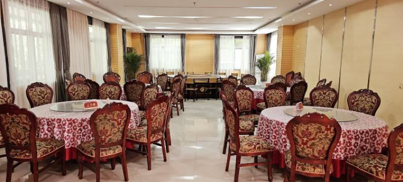 文县天池游客中心宾馆图片