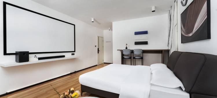 桂林陌野艺术影宿(两江四湖东西巷店)图片