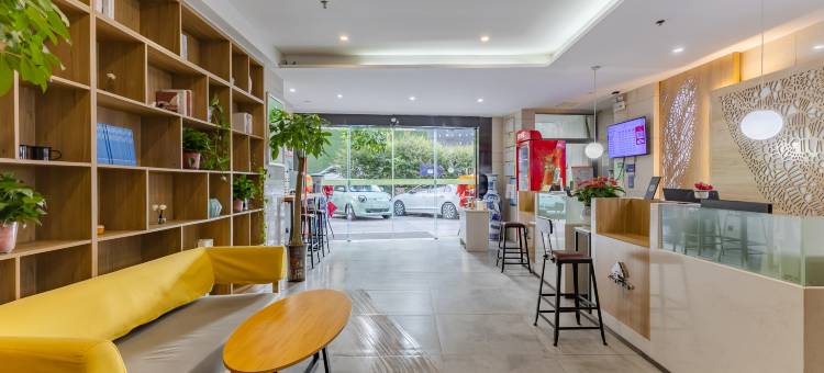 格林豪泰智选酒店(六安红街万达广场店)图片