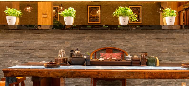 荔波滨江酒店(荔波古镇邓恩铭故居店)图片