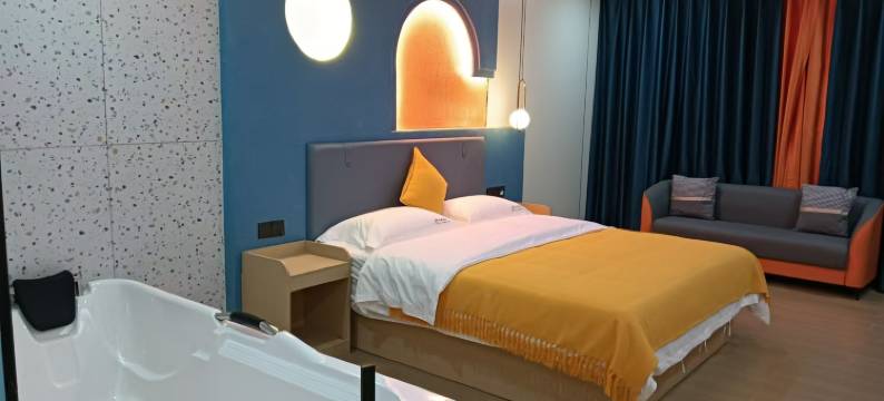 初遇·美宿CYHOTEL(麒麟店)图片