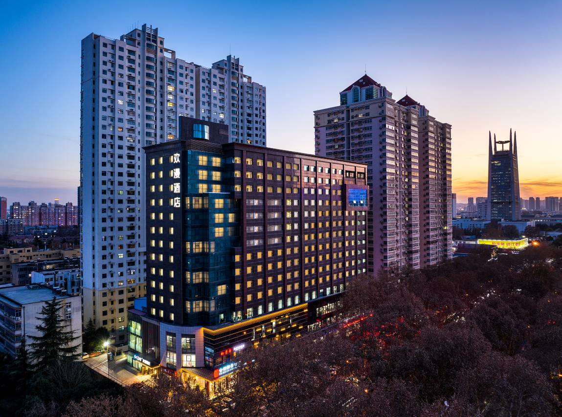 欢漫酒店(洛阳应天门解放路地铁站店)图片