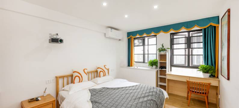 重庆泳尚民宿(邱家湾地铁站店)图片