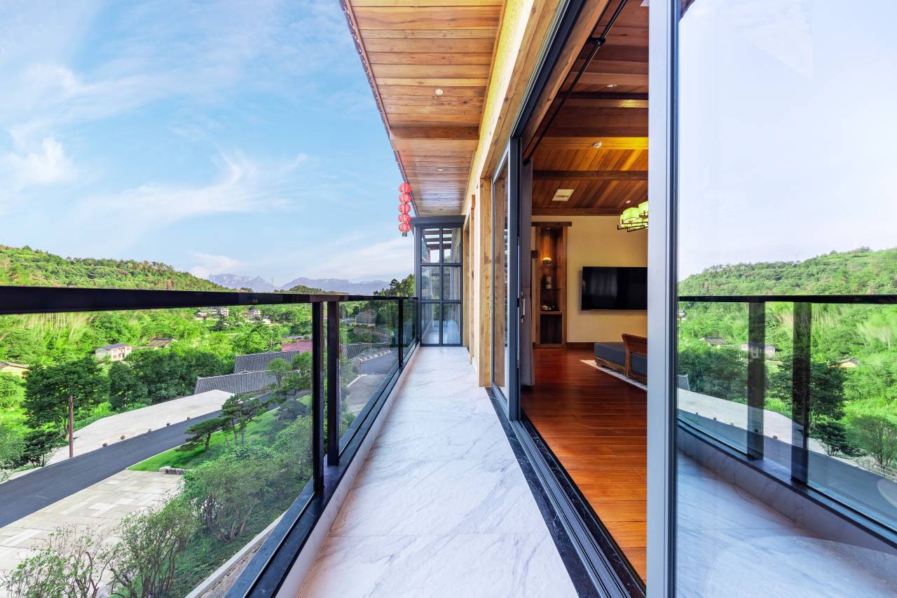 张家界故屿远方图片