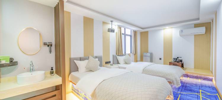 弥渡万豪智能酒店(花灯广场店)图片