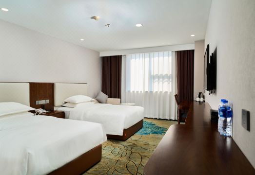 White Cloud Hotel ChuzhouHotel Overview