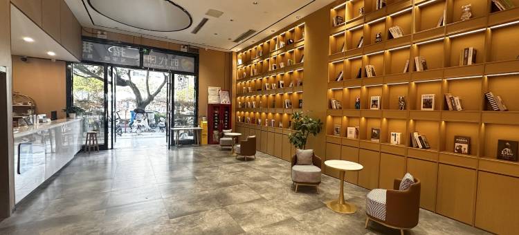 艾思酒店(德阳什邡广场店)图片