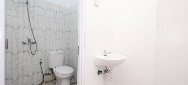 位于卡朗格雷乔的1卧室-20平方米|带1个独立浴室(Sandi Guest House Syariah by Sinergi)图片