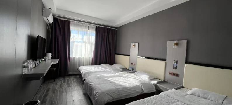 布尔津泽祥酒店(俄罗斯风情街店)图片