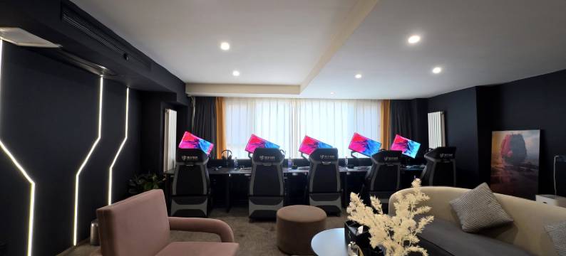 魔王电竞公寓(西安高新甘家寨地铁站店)图片