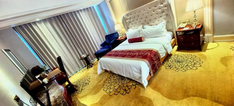 平舆圣菲国际酒店图片