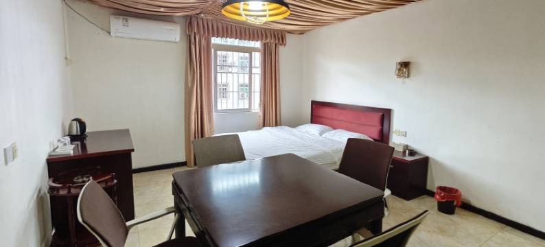 中山凤凰公寓(明珠站店)图片