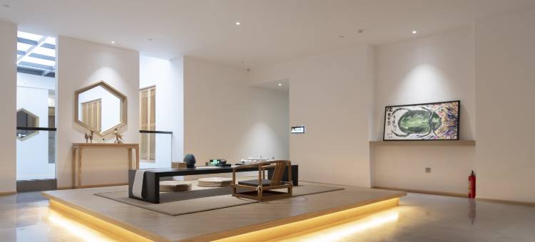 隐山生活美学酒店(中山大涌镇红博城店)图片