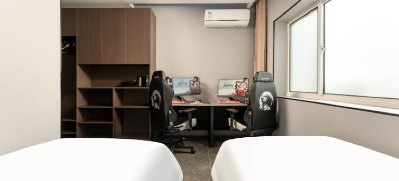 星选电竞酒店(山大印象城店)图片