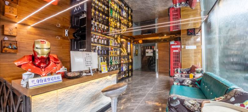 镇江滚石酒店图片