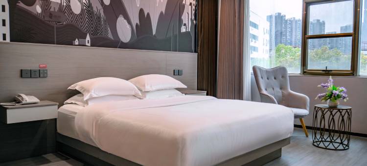 南昌爱格酒店(江铃地铁站店)图片