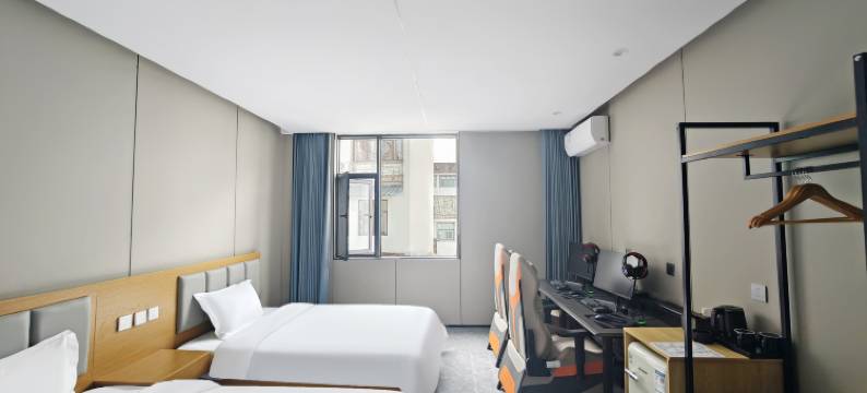 漫悦电竞酒店(黄山黟县宏村景区店)图片