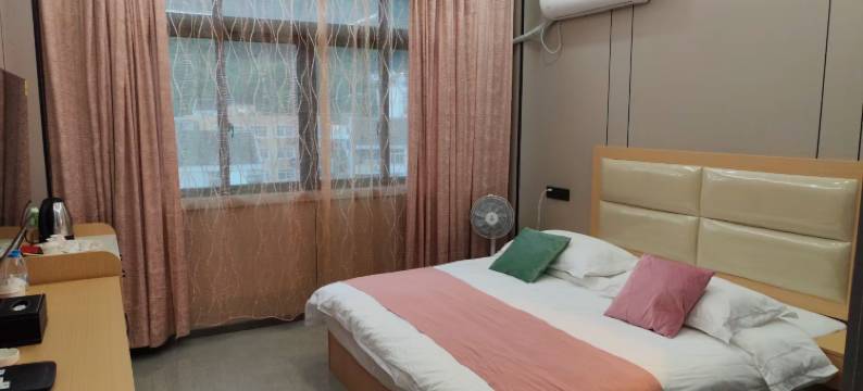 浪曼海域民宿图片