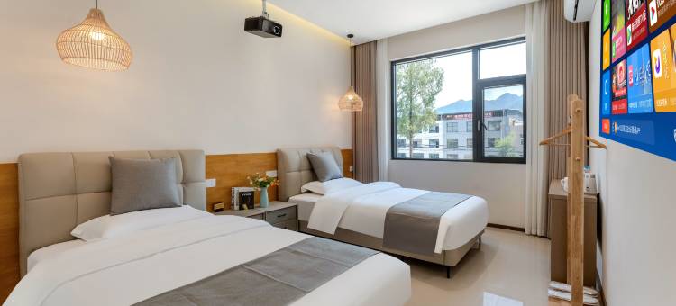 海云天·Designer·设计师丨影音美宿图片