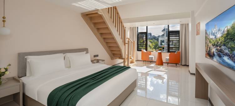 维佳酒店(南腊河星光夜市店)图片