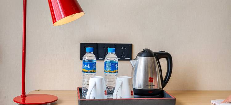 尚客优连锁酒店(昆明富康城购物中心玉缘路地铁站店)图片