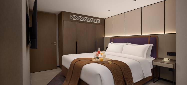 憬黎全套房酒店(武汉江汉路武胜路地铁站店)图片