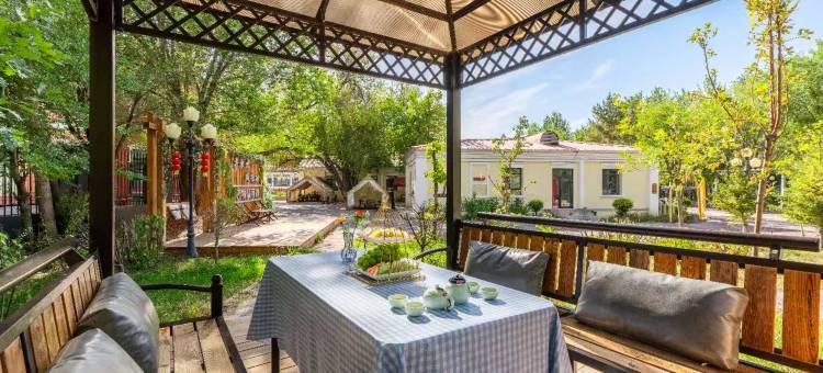 独山子德莱德园林酒店(独库公路零起点店)图片