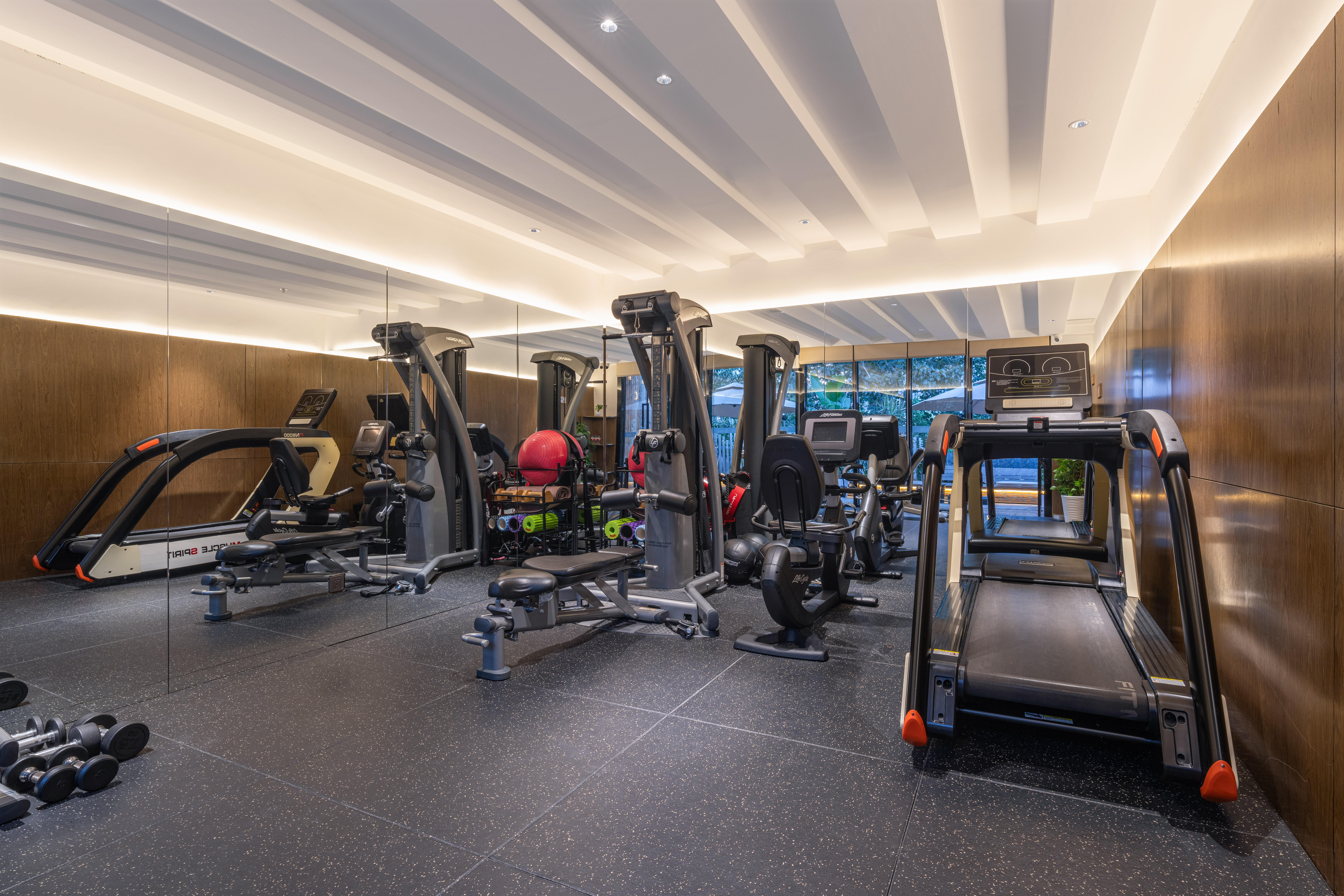 Chonpines Hotel (Beijing Sanyuanqiao Yansha Embassy District Store)Over view