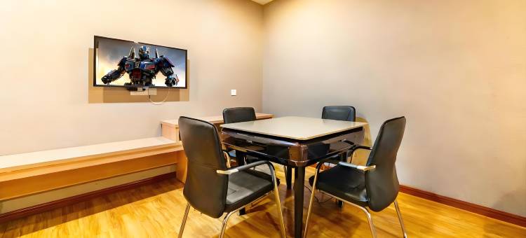 皇庭商务宾馆(盐城宝龙广场万达广场店)图片