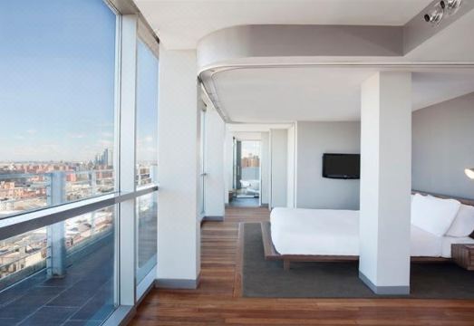 Hotel on RivingtonHotel Overview