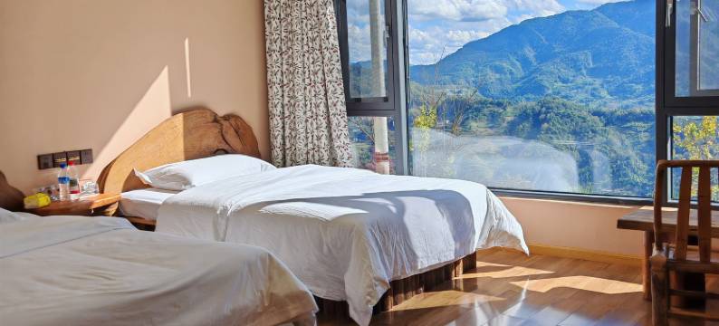 镇沅金山云舍图片