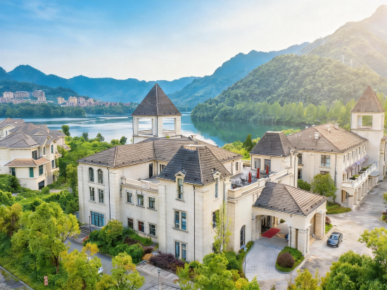 黄山御园半岛度假酒店(太平湖店)