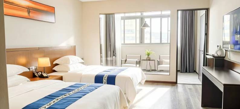 馨苑酒店(十堰房县诗经文化广场店)图片