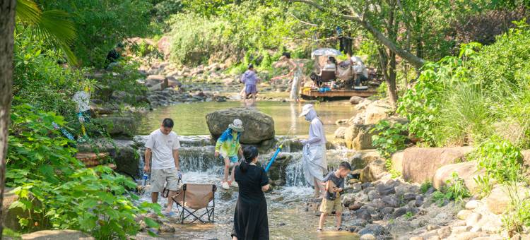 牛路野营东方盐湖城帐篷谷民宿(官方店)图片