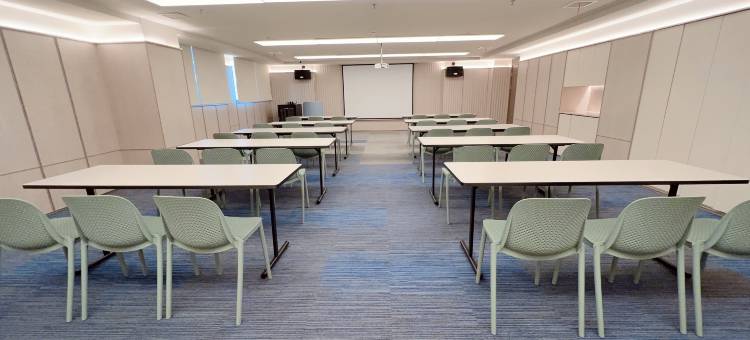 汉庭酒店(南昌小蓝工业园江铃汽车大厦店)图片