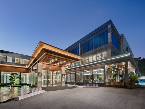 成都青城山花间堂·山澄清