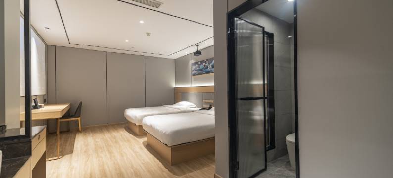 豆蔻年华主题酒店(南陵漳河大道店)图片