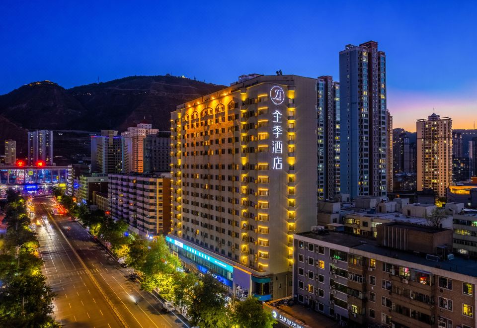 全季酒店（兰州大学火车站店）外景图