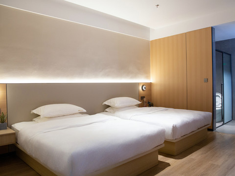 龙南敏都大酒店(滨江广场店)