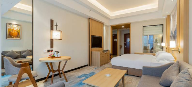 成都天悦酒店(蜀都万达郫筒地铁站)图片