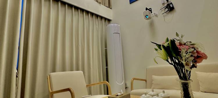 自贡逸岸民宿(方特恐龙王国店)图片