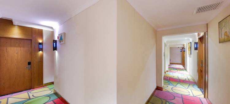 贝壳酒店(郑州航海体育场中原福塔地铁站店)图片