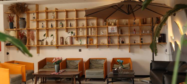 源木舍酒店(周口融辉城店)图片