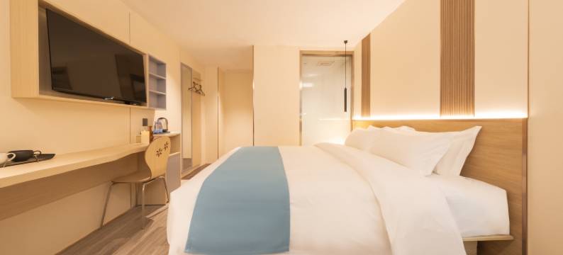 广州火车站微八酒店(西村地铁站店)图片