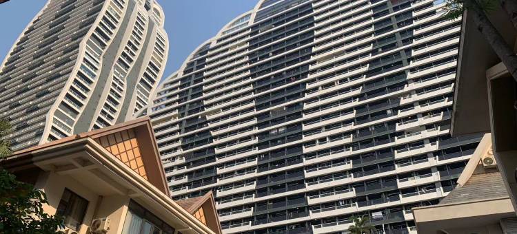星辰山海酒店(告庄星光夜市店)图片