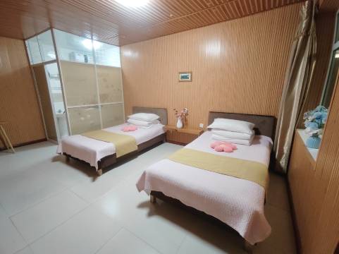 长白山黄松蒲绿色农家院家庭旅店