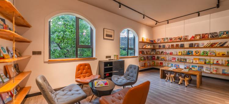 毕棚沟山果民宿图片